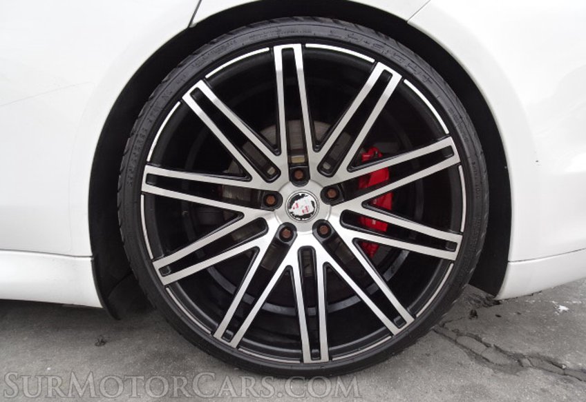 2013 Porsche Panamera - Image 10