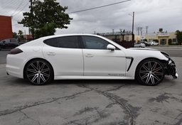 2013 Porsche Panamera - Image 7