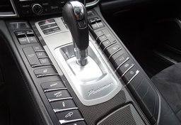 2013 Porsche Panamera - Image 45