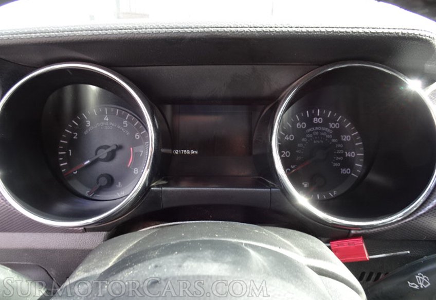 2017 Ford Mustang - Image 27