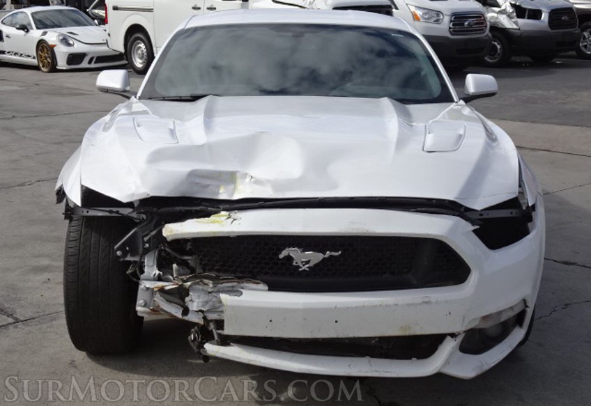 2017 Ford Mustang - Image 11