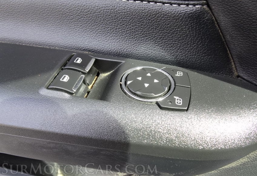 2017 Ford Mustang - Image 34