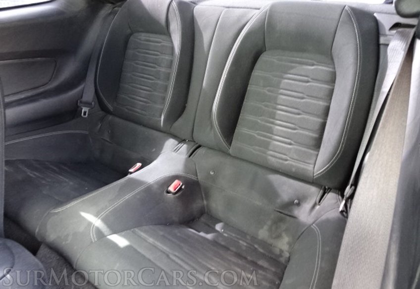 2017 Ford Mustang - Image 25