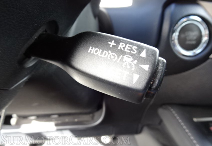 2017 Lexus ES - Image 45