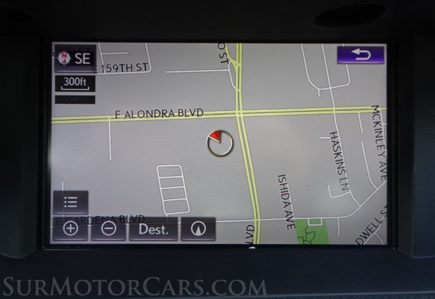 2017 Lexus ES - Image 36