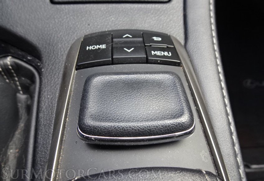 2017 Lexus ES - Image 39