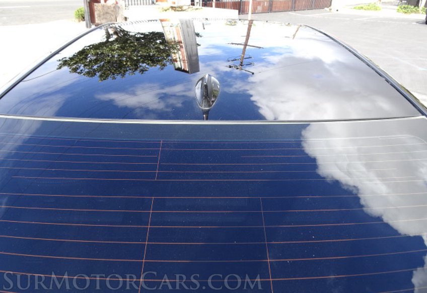 2017 Lexus ES - Image 19