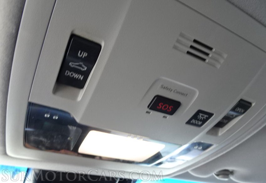 2017 Lexus ES - Image 48