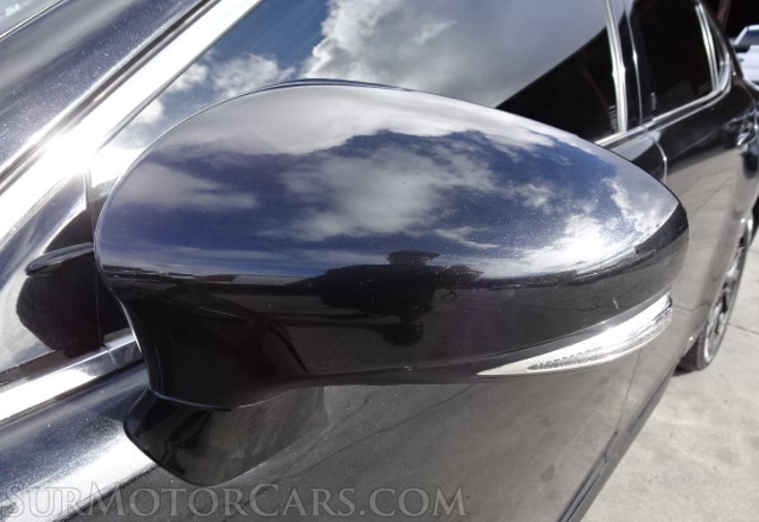 2017 Lexus ES - Image 17