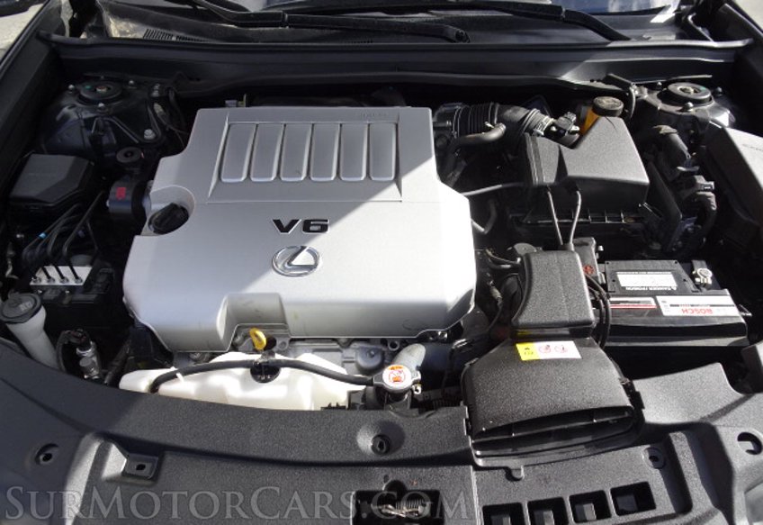 2017 Lexus ES - Image 61