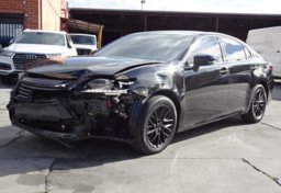 2017 Lexus ES - Image 4