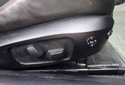 2013 BMW M3 - Image 40