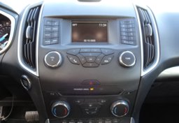 2017 Ford Edge - Image 36