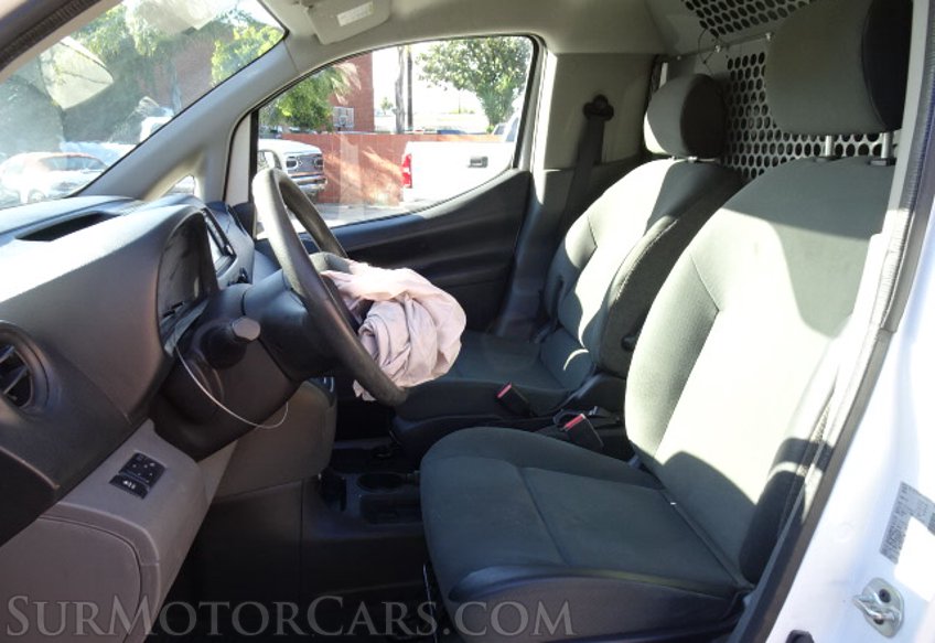 2015 Nissan NV200 - Image 24