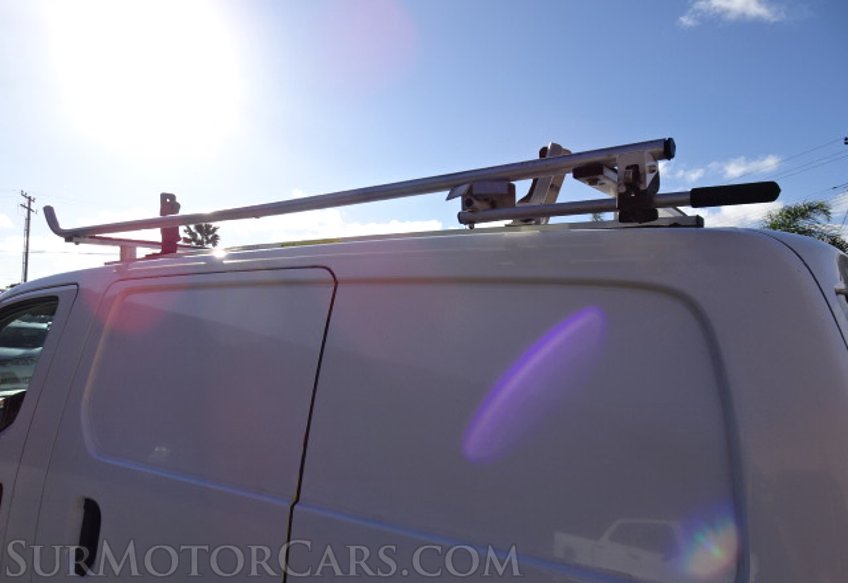 2015 Nissan NV200 - Image 12