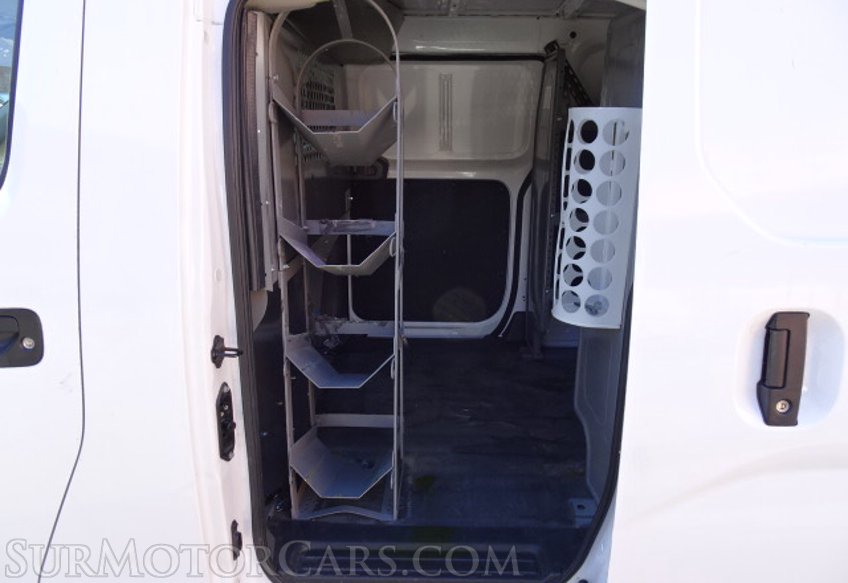2015 Nissan NV200 - Image 29