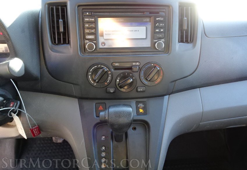 2015 Nissan NV200 - Image 40