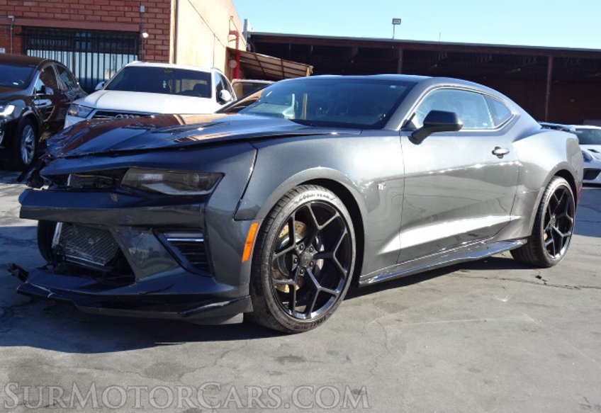 2016 Chevrolet Camaro - Image 3