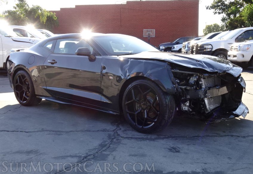 2016 Chevrolet Camaro - Image 4