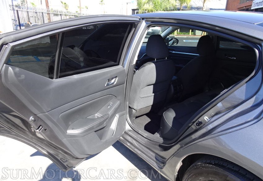 2019 Nissan Altima - Image 3