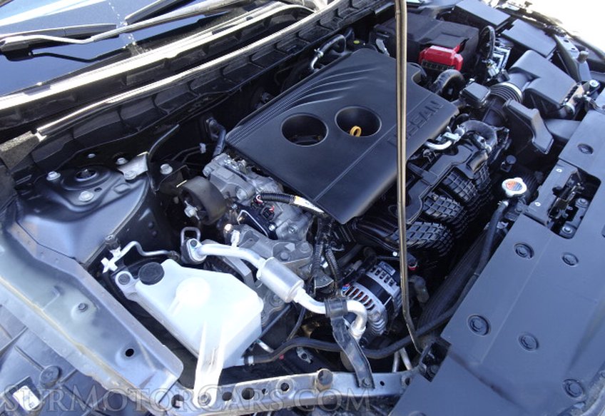 2019 Nissan Altima - Image 21