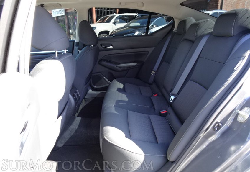 2019 Nissan Altima - Image 26