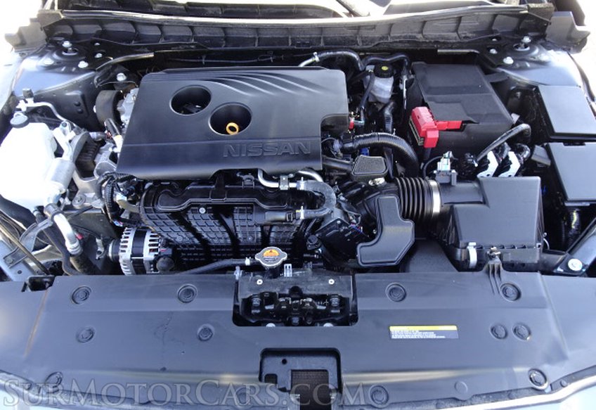 2019 Nissan Altima - Image 9