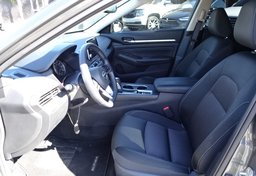 2019 Nissan Altima - Image 43