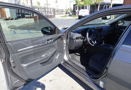 2019 Nissan Altima - Image 40