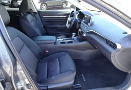 2019 Nissan Altima - Image 55