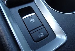 2019 Nissan Altima - Image 56