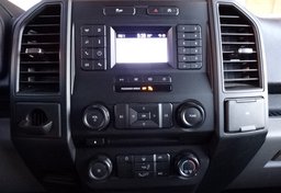 2018 Ford F-150 - Image 32