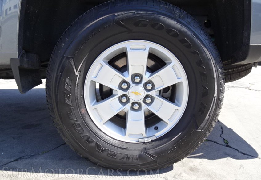 2019 Chevrolet Colorado - Image 10