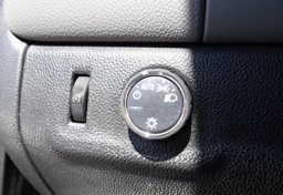 2019 Chevrolet Colorado - Image 43