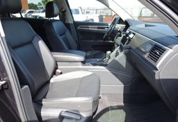 2018 Volkswagen Atlas - Image 49