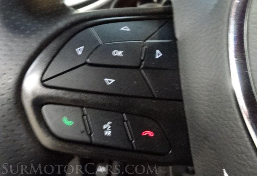 2020 Dodge Challenger - Image 33