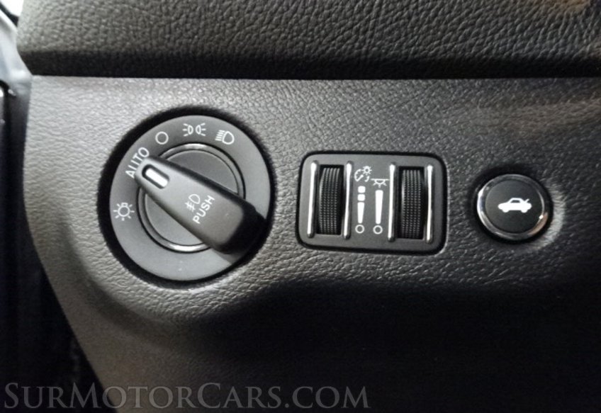 2020 Dodge Challenger - Image 37