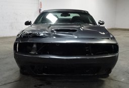 2020 Dodge Challenger - Image 15