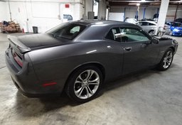 2020 Dodge Challenger - Image 9