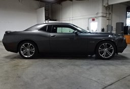 2020 Dodge Challenger - Image 6