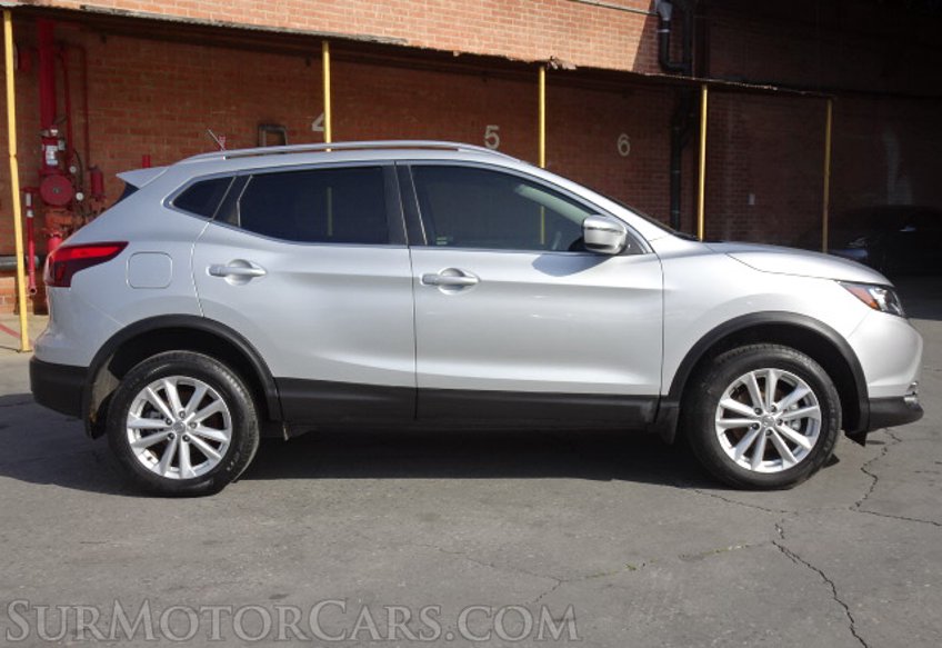 2017 Nissan Rogue Sport - Image 5