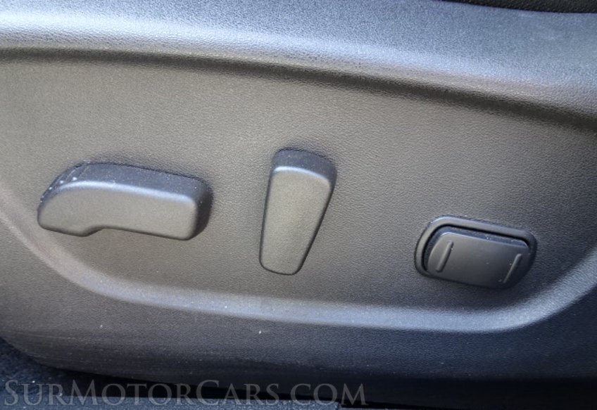 2017 Nissan Rogue Sport - Image 48