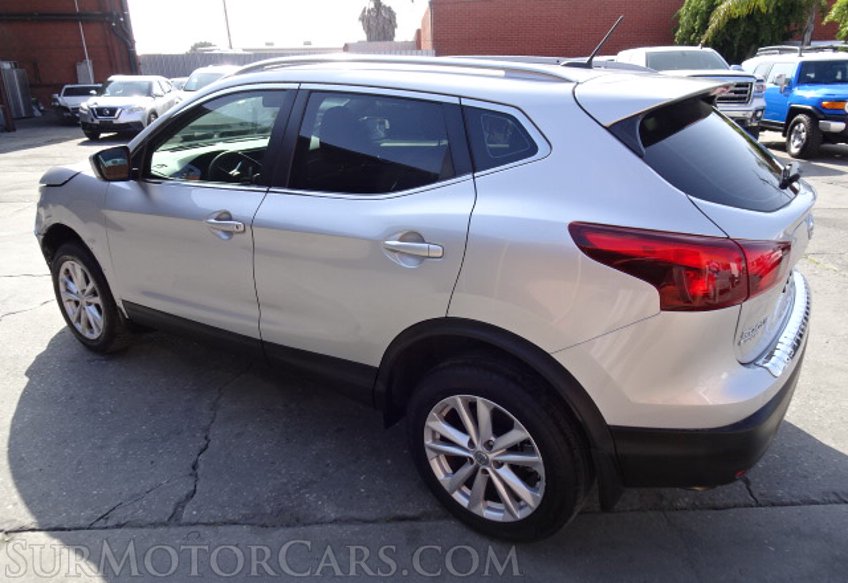 2017 Nissan Rogue Sport - Image 10