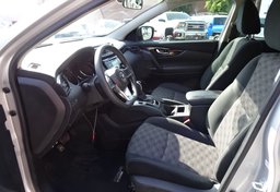 2017 Nissan Rogue Sport - Image 27