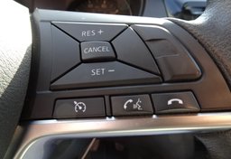 2017 Nissan Rogue Sport - Image 41