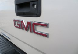 2014 GMC Sierra 1500 - Image 19