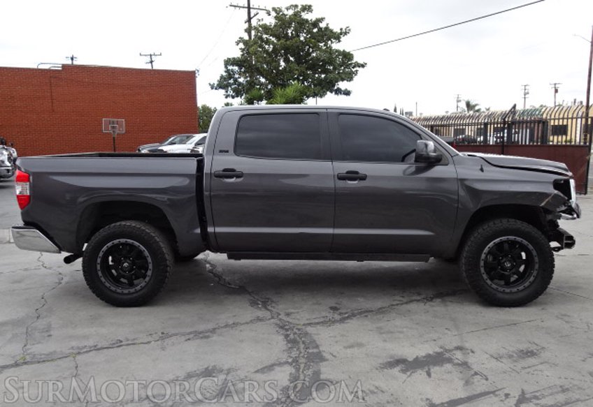 2015 Toyota Tundra - Image 10