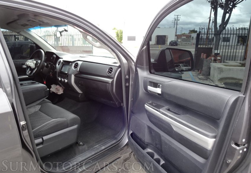 2015 Toyota Tundra - Image 27
