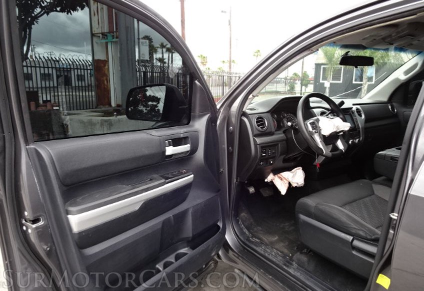 2015 Toyota Tundra - Image 26