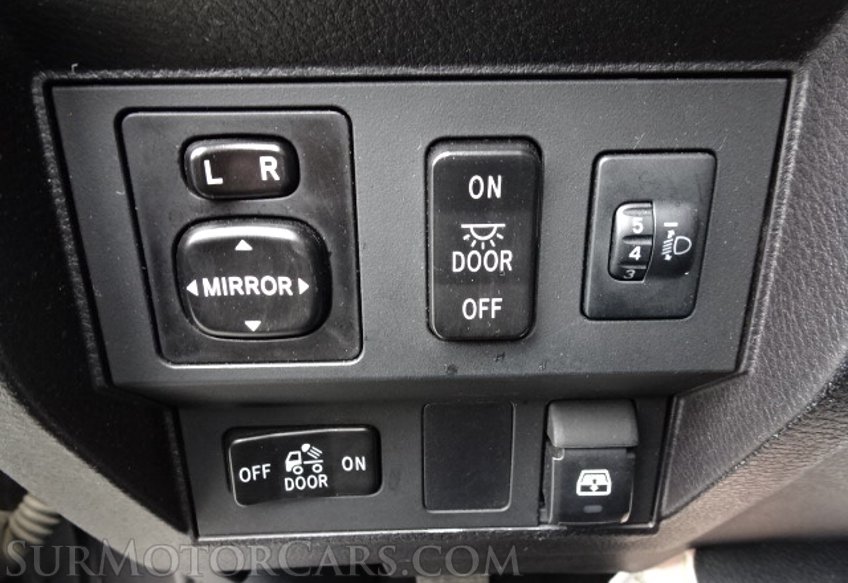 2015 Toyota Tundra - Image 39